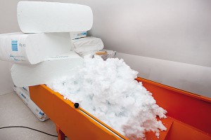 Fúkaná izolácia, fukana izolacia, izolácia knauf, izolacia knauf, fukana izolacia knauf, tepelná izolácia, tepelná ochrana budov, tepelna ochrana budov, zateplenie, izolačný materiál, izolacny material, zvuková izolácia, zvukova izolacia